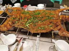 烤全羊活羊点杀-去吃小龙虾·江湖菜·烧烤(南滨路店)