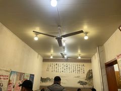 -张吉祥花椒肉火烧(老潍县美食城店)