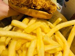 -肯德基(春申店)