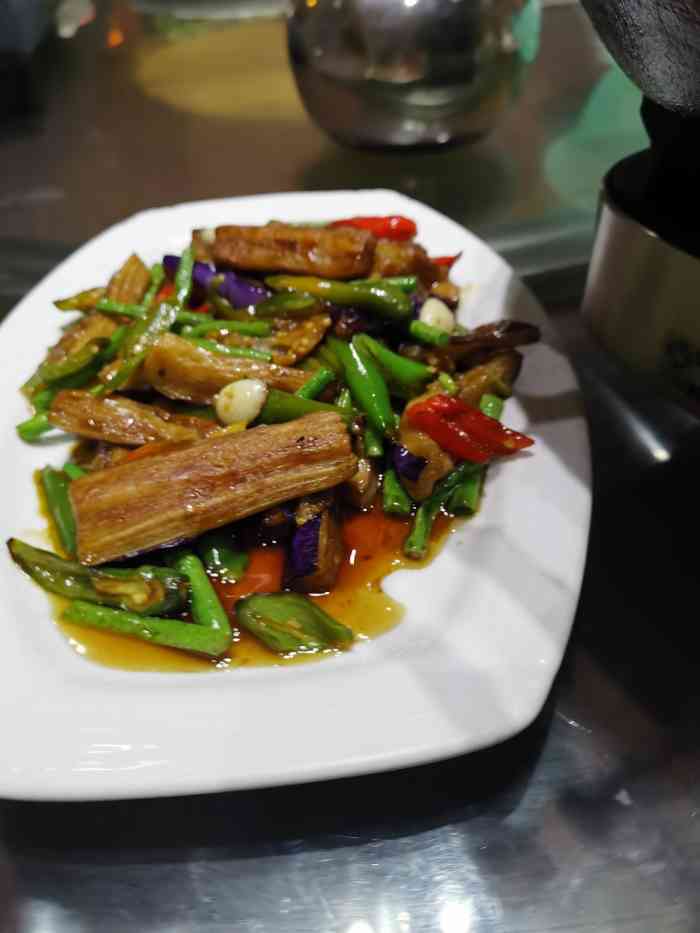 食里香-"这家店来吃过两次了,跟着导航走临街商铺二."-大众点评移动版