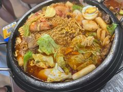 -贵宾庄炸酱面·韩式料理(高区店)