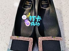 -莱靓奢侈品洗护改衣店(新世界百货崇文店)