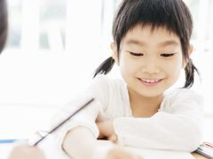 -乐融婴幼儿成长中心(四季青校区)