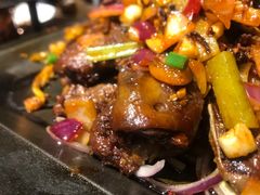 -炉小二铜锅牛蛙•川湘菜(三里屯店)