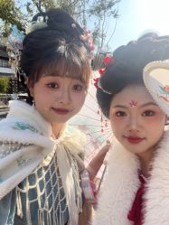 -梦回汉唐汉服旗袍体验馆(拙政园店)