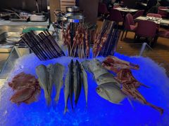 -飨食汇全日制餐厅·昆山皇冠假日酒店(九方店)