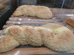 -奈雪的茶(亨特国际广场店)