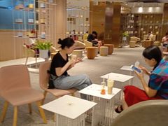 -奈雪的茶(湖滨银泰in77C区PRO店)