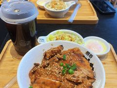 -熊吞·大碗丼烧肉饭(西市场嘉华店)