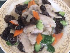 -李连贵酒家熏肉大饼(昆明街店)