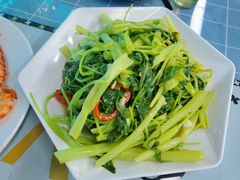 -龙桥私厨·姜花菊花过桥鱼·顺德菜(容桂店)