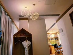 -小凉帽之家酒店(甘坑古镇店)