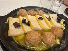 -莲餐厅·湖北菜·潜江小龙虾店(愚园路店)