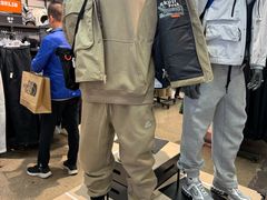 -NIKE上海青浦优选体验店