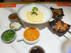 -馋三尺蟹粉小笼(人民广场店)