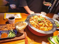 -钳小厨疯味1987肉蟹煲(美一城广场店)