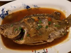 -缘来聚·徽菜名店(黄山宏村店)