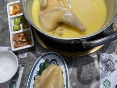 -禄婶鸡煲·打边炉