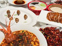 -海湾壹品中餐厅(远大购物中心店)