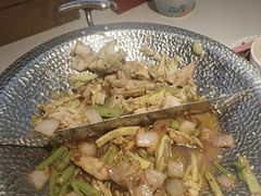 -小鱼小牛·鱼牛干锅·脆鱼火锅(世欧广场店)