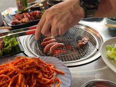 -青瓦餐厅·生鱼片·韩园烤肉(西塔店)