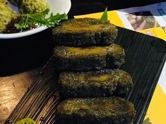 香煎三江黑米粽-老表记广西宵夜螺蛳鸭脚煲(西大店)
