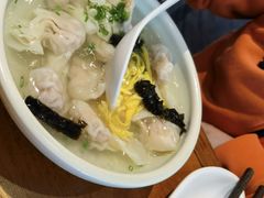 招牌鲜虾小馄饨-苏小柳手作点心(控江旭辉分院)