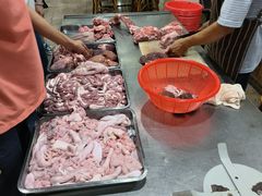 -标记美食新鲜猪杂(兴南大道店)