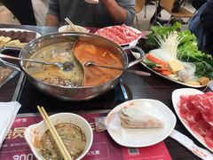 -呷哺呷哺(新世界百货望京店)