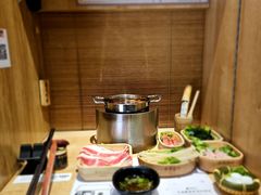 -独食火锅·半米屋台(直营总店)