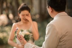 -现代经典婚纱摄影
