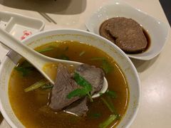 咖喱牛肉汤-东泰祥生煎馆(重庆北路店)