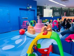 -孩子王童乐园(马群店)