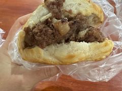 -老西关黄老太牛肉烧饼