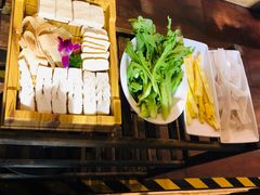 -滇釜火锅·能喝汤的火锅(车公庄店)