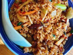 -包整·丝娃娃(一览甲秀楼风景店)