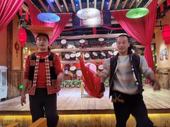 -老滇山寨•云南特色菜•地方菜•民族风情歌舞表演(金碧店)