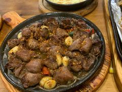 -老东镇啤酒屋海鲜加工·蒸汽海鲜·海鲜烧烤(台东店)