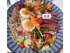 -露露家咖啡店