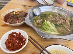 -谢老五跷脚牛肉·非遗传承店