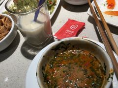 -海底捞火锅鲜切牛肉主题店(长寿路店)