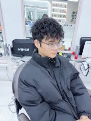 -尤司男士国潮理发馆
