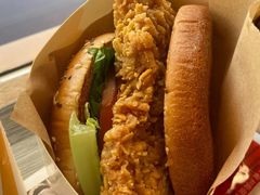 麦麦咔滋脆鸡腿堡-麦当劳(新王府井店)