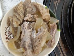 -牛知府云南菌汤鲜牛肉火锅(肖家湾店)