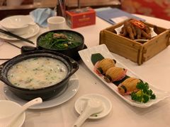 -颐东国宴大酒店