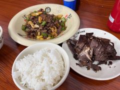 -何永光123鲜牛肉馆(1号店)