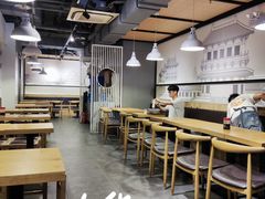 大堂-陕味食族油泼面(同济南路店)