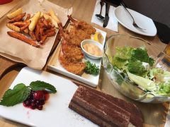 -必胜客(海宁工人路店)