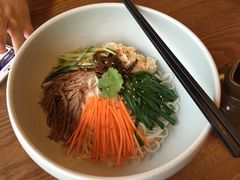-云海肴·汽锅鸡·云南代表菜(天山百盛优客店)