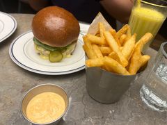 -尚牛社会 Beef & Liberty(浦东嘉里城店)